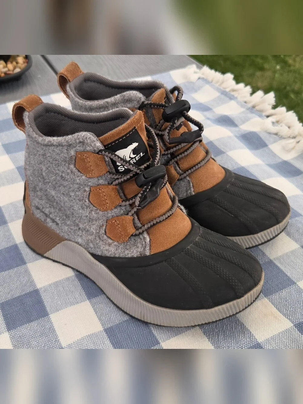 Hand-crafted Sorel Natural Rubber Kids Gray & Brown Waterproof Boots, Youth Sz 3